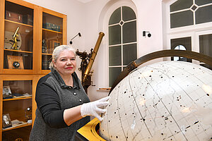 Krājuma glabātāja palīgs Gunta Vilka