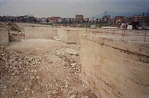 5. att.  Tivoli atradnes karjers 2001. gadā. Foto: V. Hodireva 