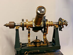 Askania Werke pasāžinstruments LU Muzeja Astronomijas ekspozīcijā, 2024. Foto: Ilgonis Vilks