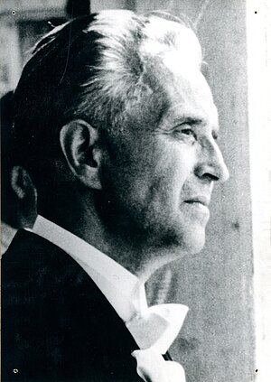 LPSR Tautas mākslinieks Haralds Mednis, LVU vīru kora un jauktā kora mākslinieciskais vadītajs un galvenais diriģents 1950.-1957. gadam. Foto: LU Muzejs LUV3243