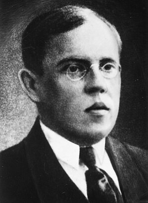 2.att. Edgara Lejnieka portrets. Foto: LU Muzeja krājums, LUM7679